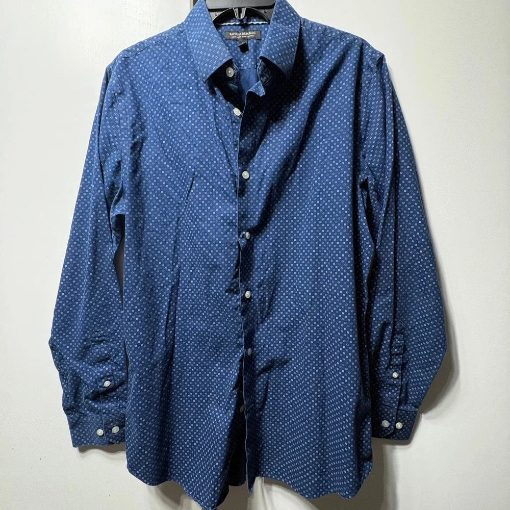 Banana Republic Mens Shirt Lot 6 Medium Blue Red Plaid Dot Cotton Non-Iron